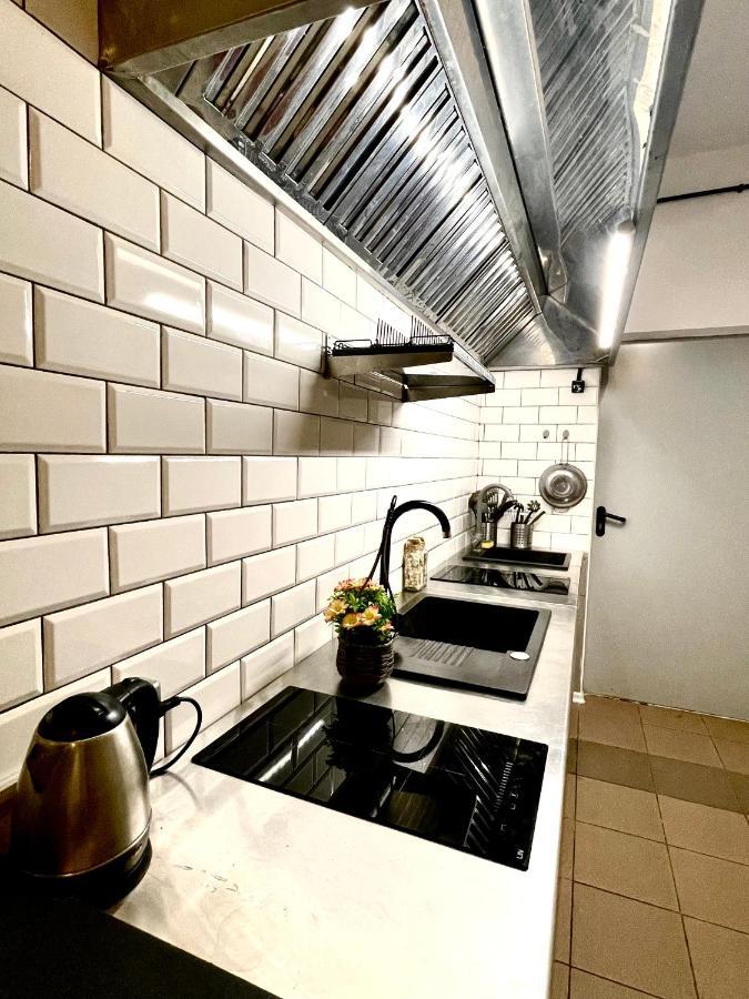 Happy Living Hostel Breslavia Exterior foto