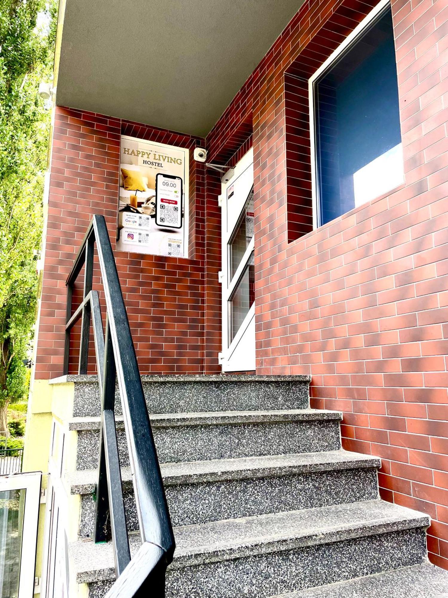 Happy Living Hostel Breslavia Exterior foto